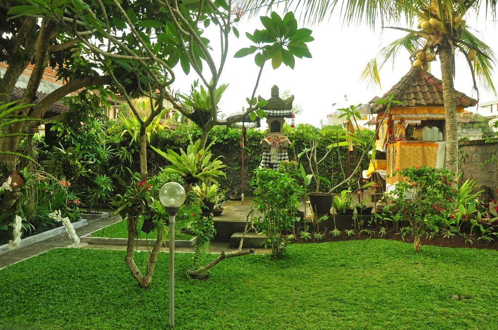 Three Dewi'S Guest House Ubud Exteriör bild